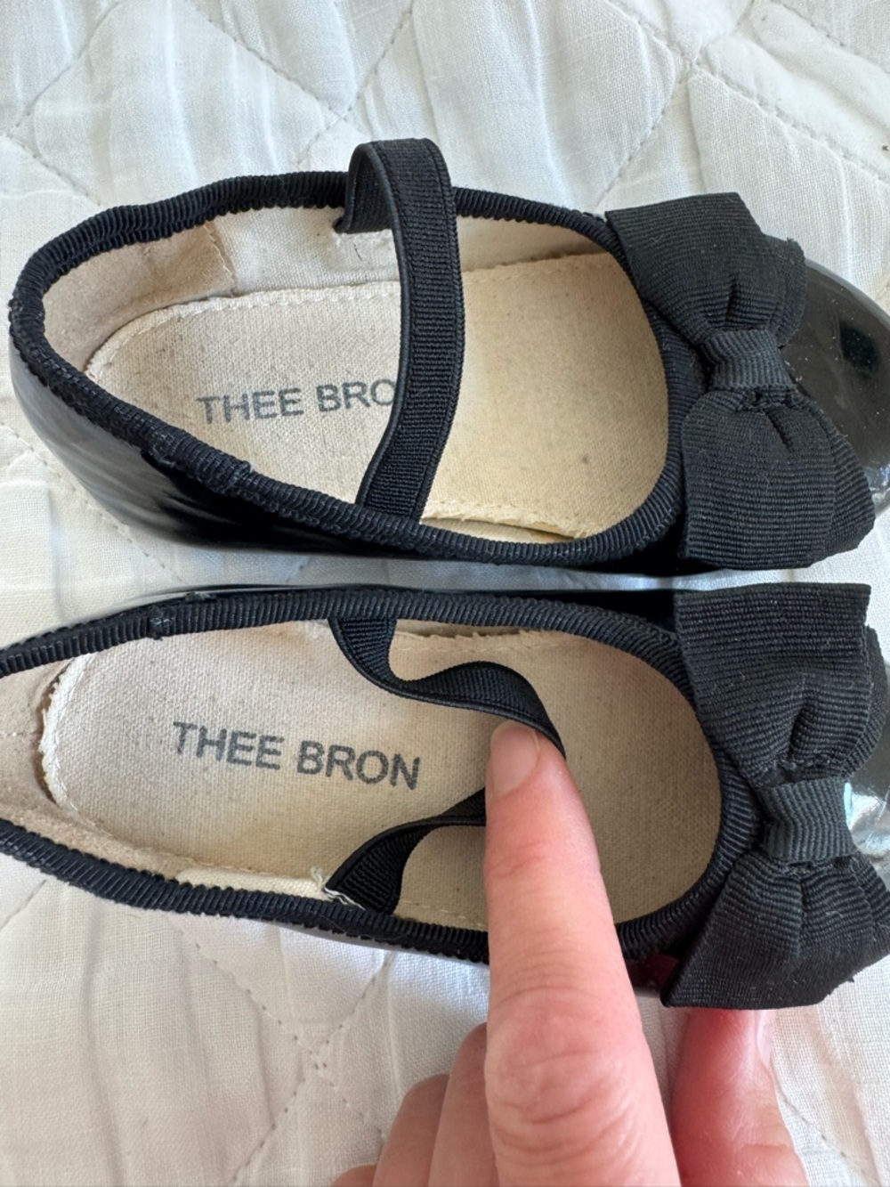 Theory Black Patent Bow Mary Jane Flats for Girls